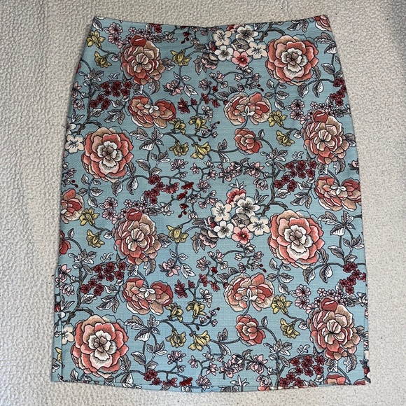 Loft Flower Print Pencil Skirt - Never Worn - Picture 1 of 5